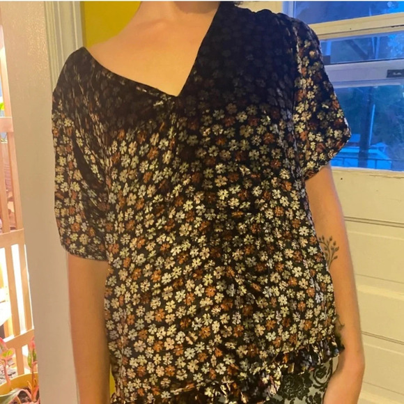 NWT Madewell|| Velvet Tulip-Sleeve Ruffle Top in Petite Blooms Size Small - Picture 8 of 8